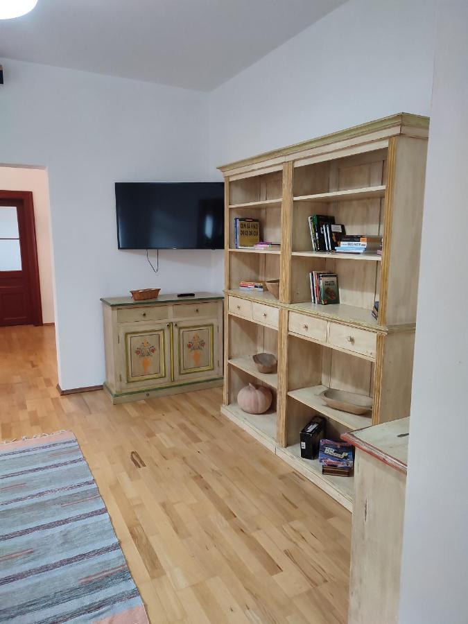 Retro House Mountain View Villa Brasov Luaran gambar